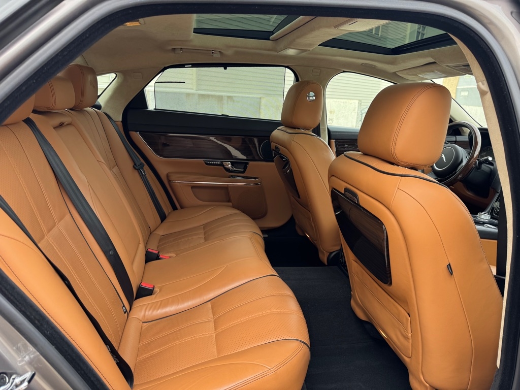 Jaguar XJ-Series XJ Supercharged 2011