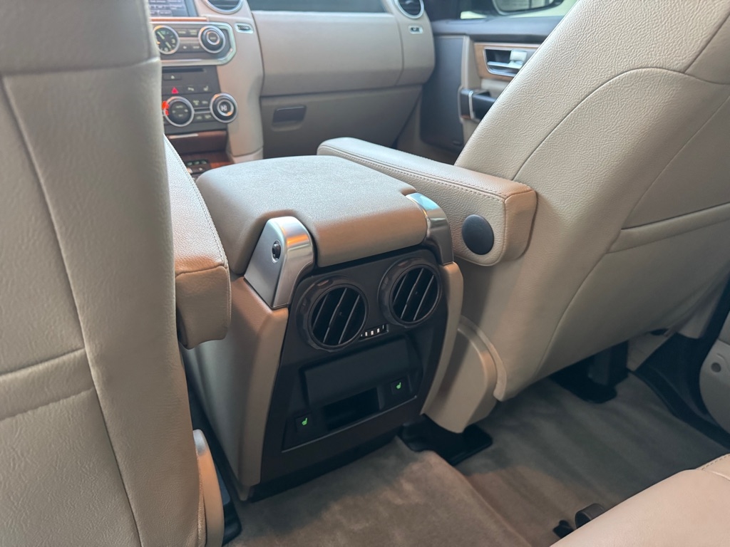 Land Rover LR4 HSE 2016