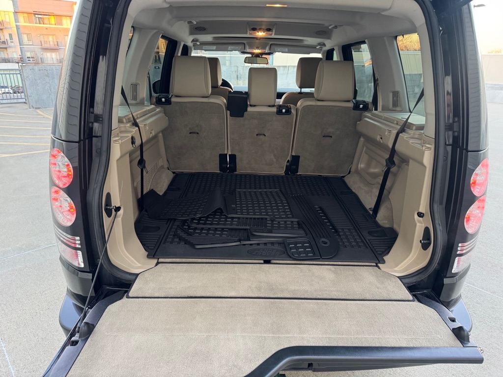 Land Rover LR4 HSE 2016