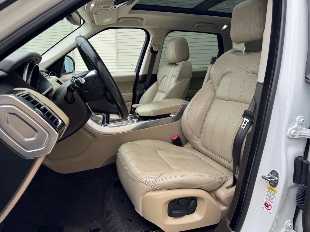 Land Rover Range Rover Sport 3.0L V6 Supercharged HSE 2014