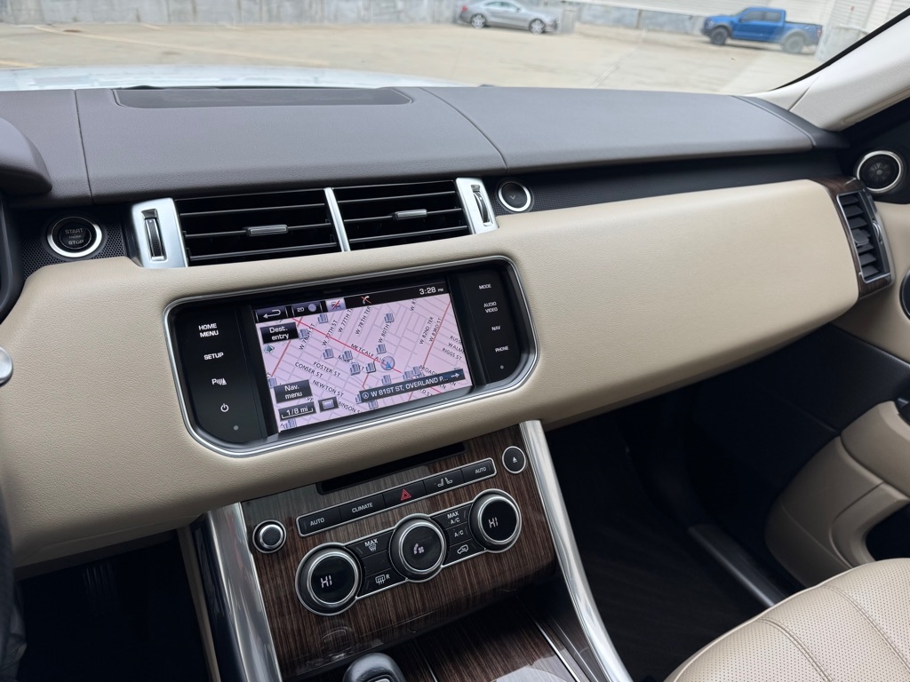 Land Rover Range Rover Sport 3.0L V6 Supercharged HSE 2014