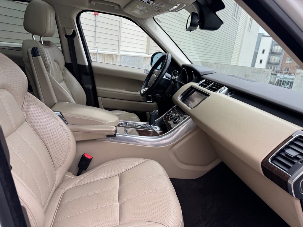 Land Rover Range Rover Sport 3.0L V6 Supercharged HSE 2014