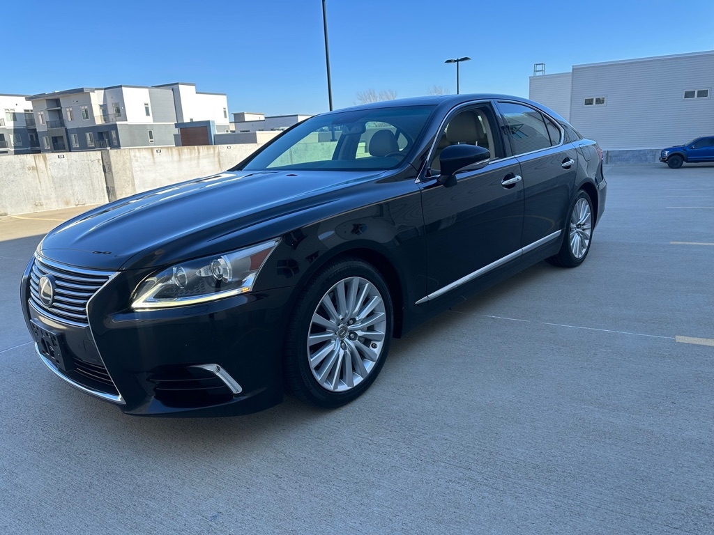 Lexus LS 460 Luxury Sedan AWD 2014