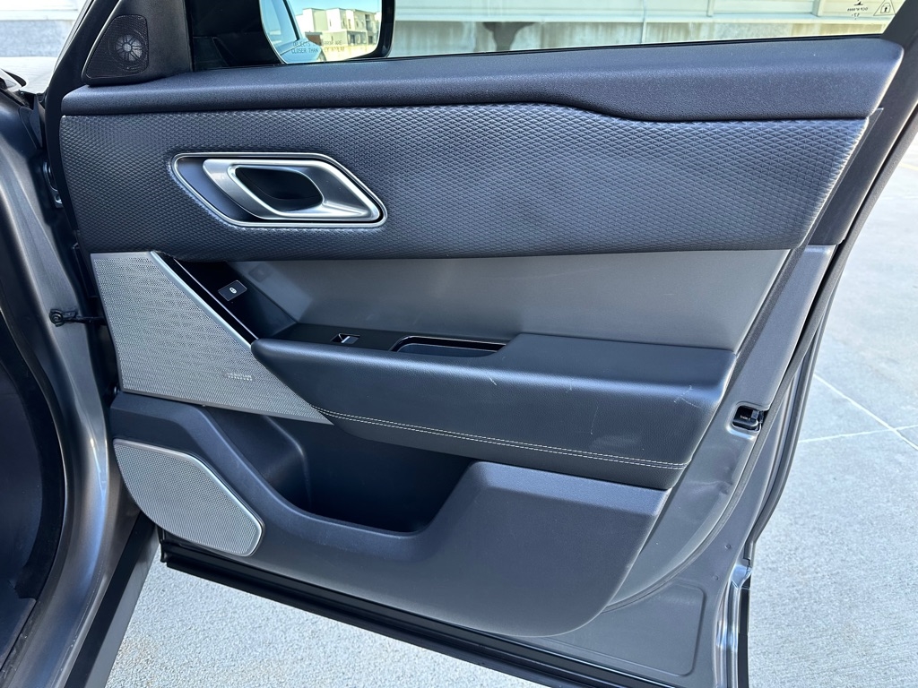 Land Rover Range Rover Velar S 2018