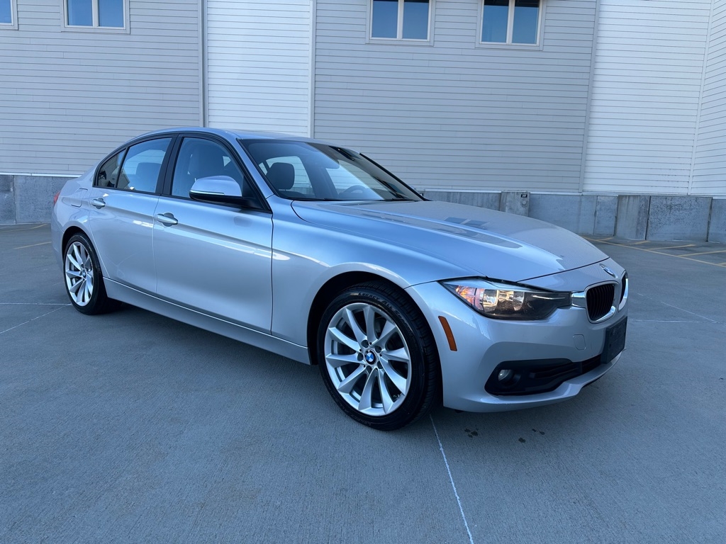 2016 BMW 3 Series 320i