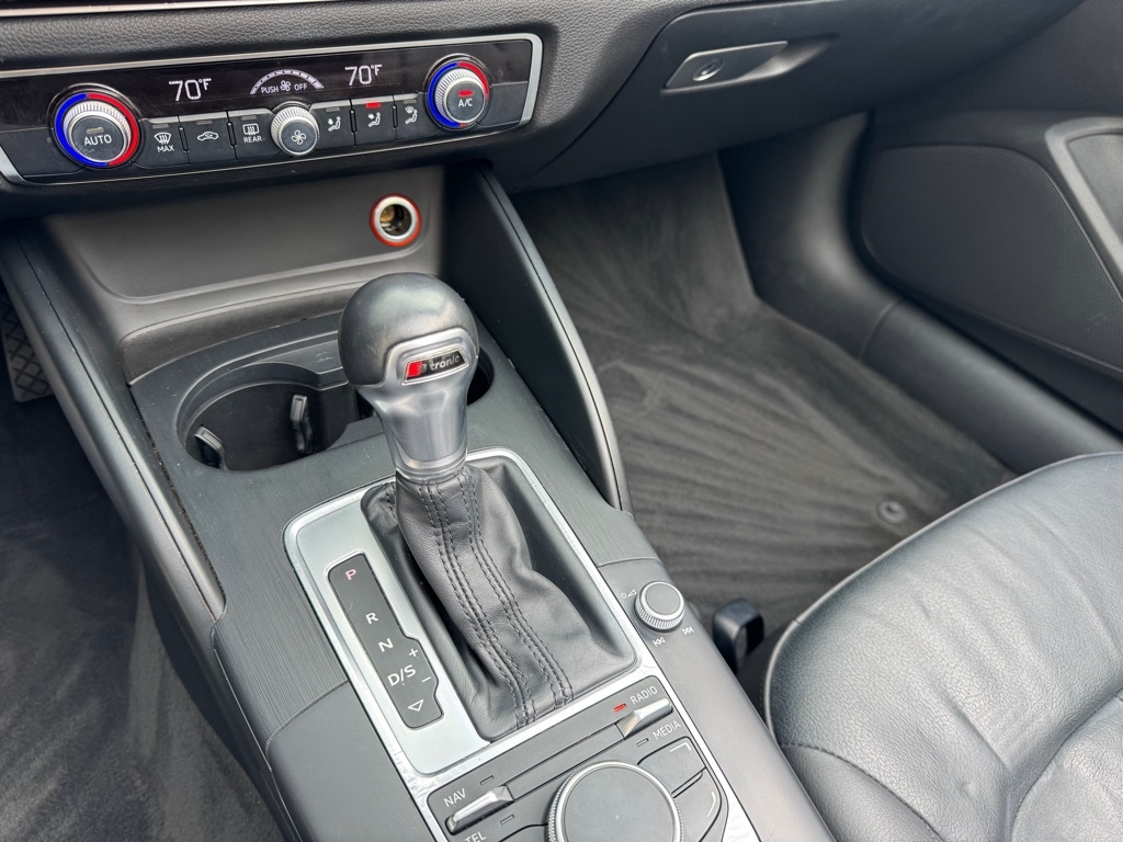 Audi A3 1.8T Premium Cabriolet FWD S tronic 2016