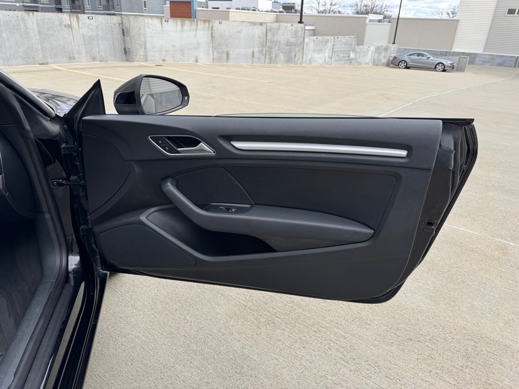 Audi A3 1.8T Premium Cabriolet FWD S tronic 2016