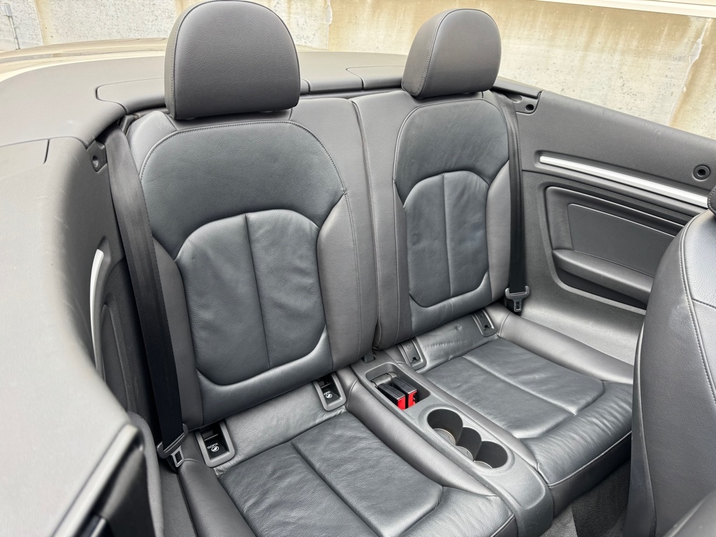 Audi A3 1.8T Premium Cabriolet FWD S tronic 2016