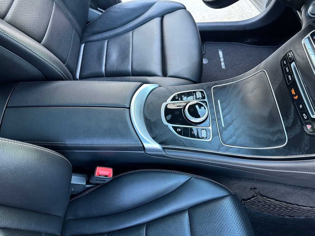 Mercedes-Benz GLC-Class GLC300 4MATIC 2019