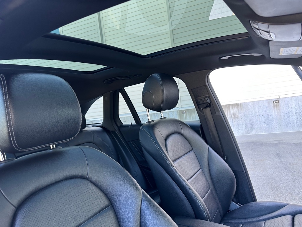 Mercedes-Benz GLC-Class GLC300 4MATIC 2019