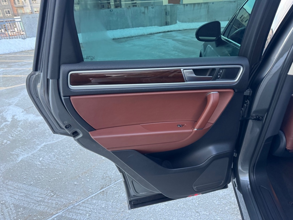 Volkswagen Touareg VR6 Lux 2015