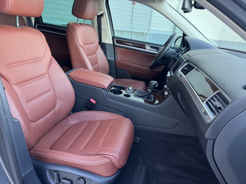 Volkswagen Touareg VR6 Lux 2015