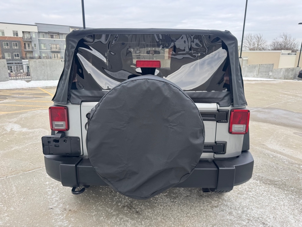 Jeep Wrangler Sport 4WD 2013