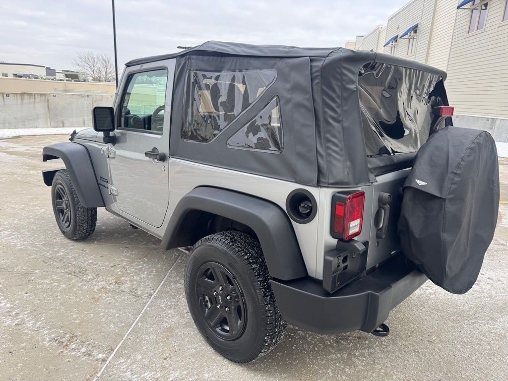 Jeep Wrangler Sport 4WD 2013