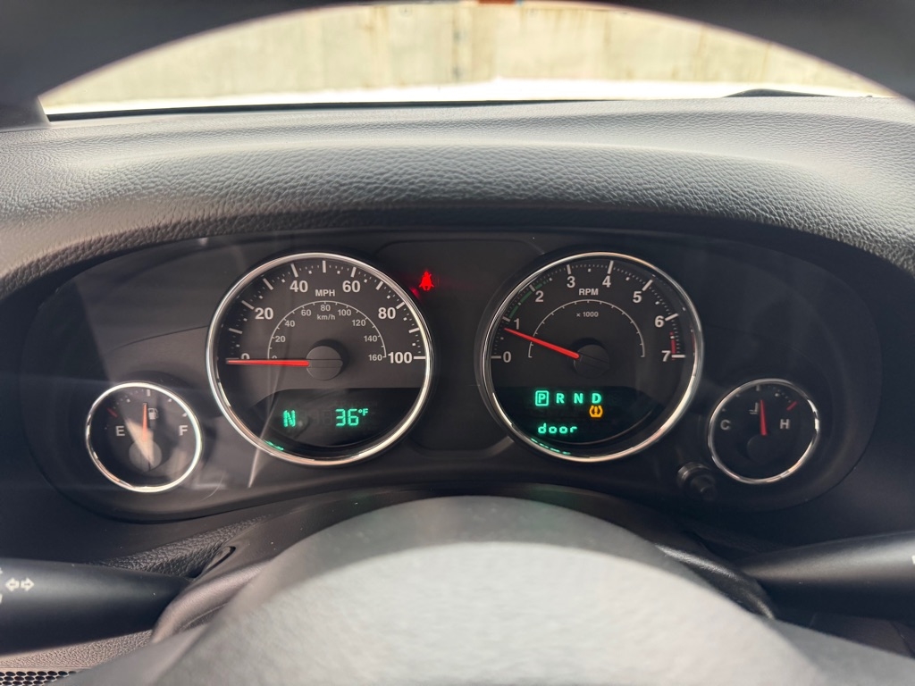 Jeep Wrangler Sport 4WD 2013