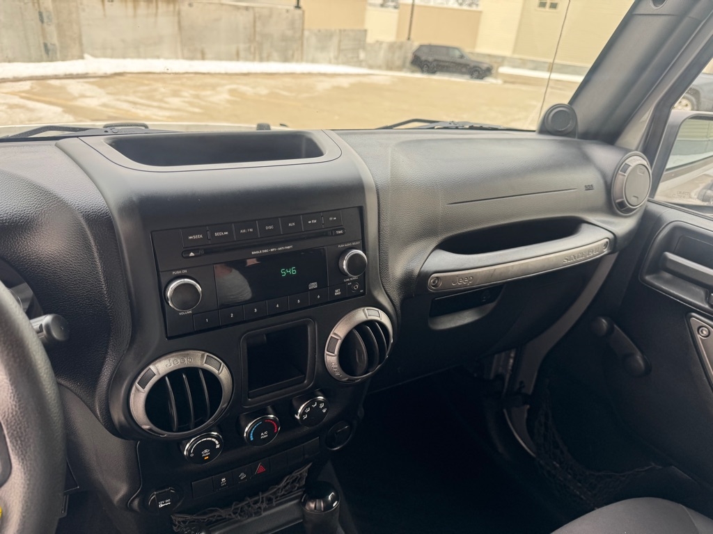 Jeep Wrangler Sport 4WD 2013