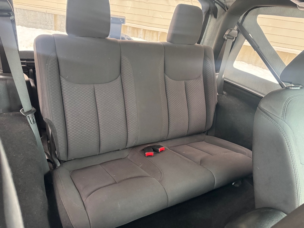 Jeep Wrangler Sport 4WD 2013