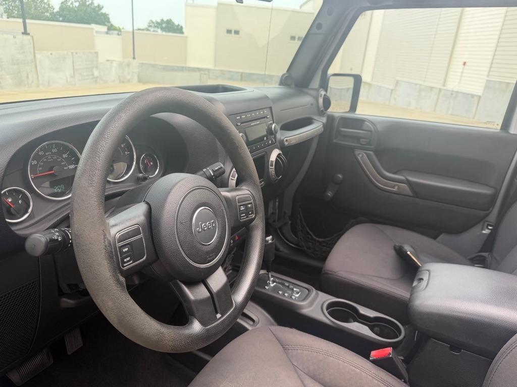 Jeep Wrangler Sport 4WD 2013