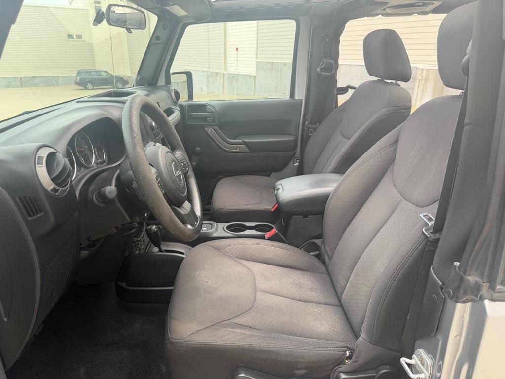 Jeep Wrangler Sport 4WD 2013
