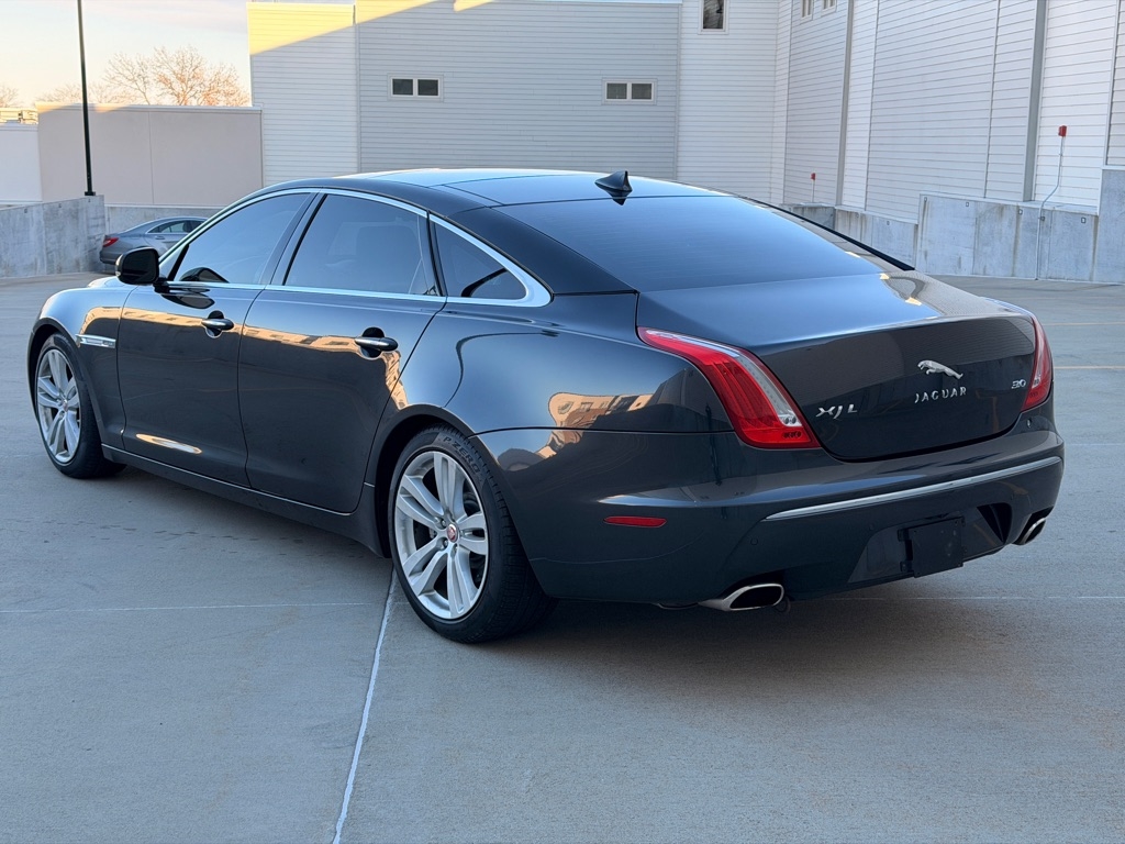 Jaguar XJ-Series XJL Portfolio 2014