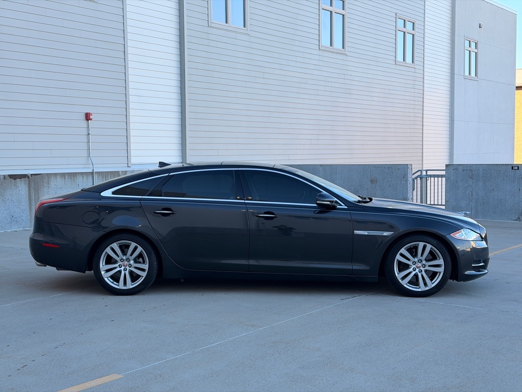 Jaguar XJ-Series XJL Portfolio 2014