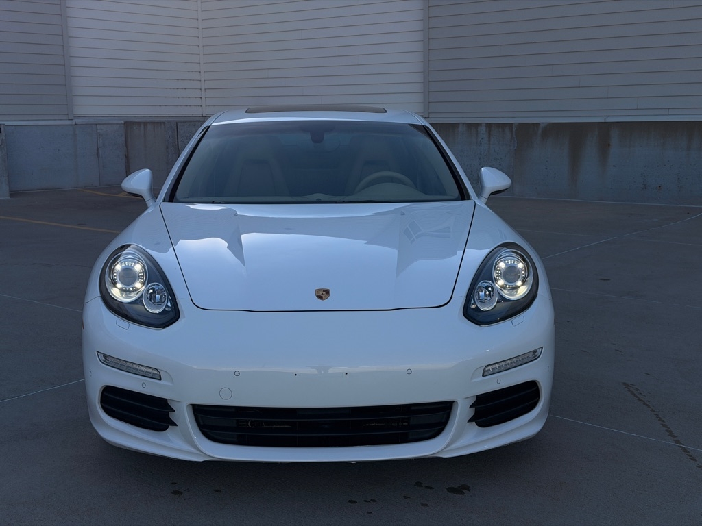 Porsche Panamera 4 2014