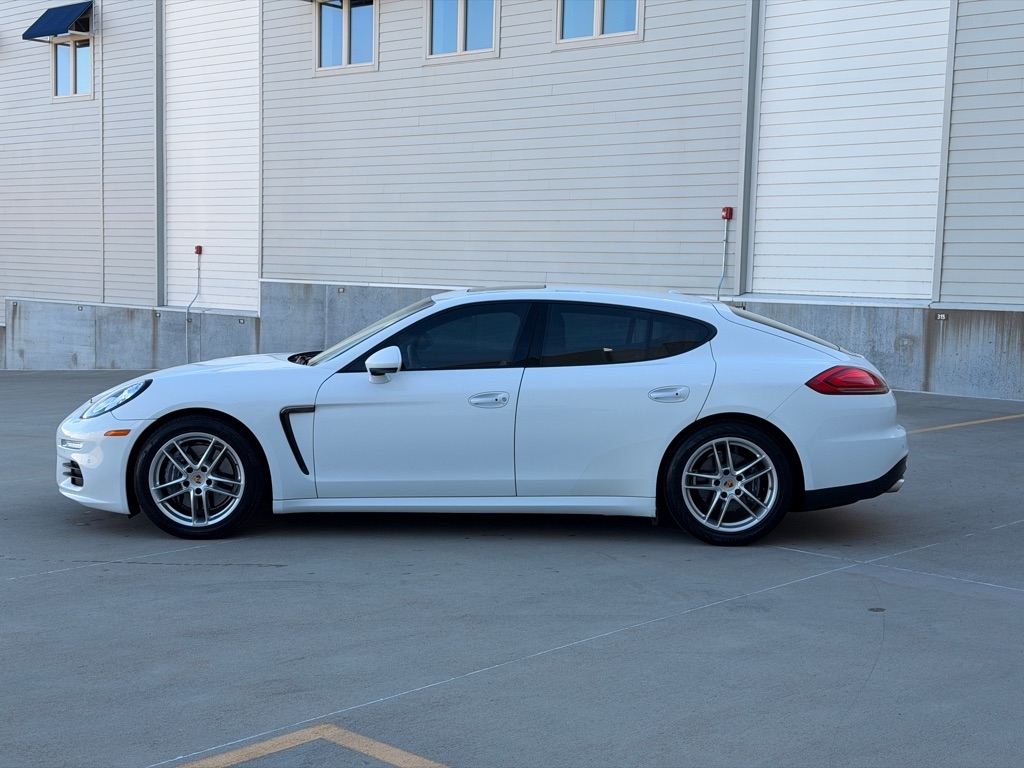Porsche Panamera 4 2014