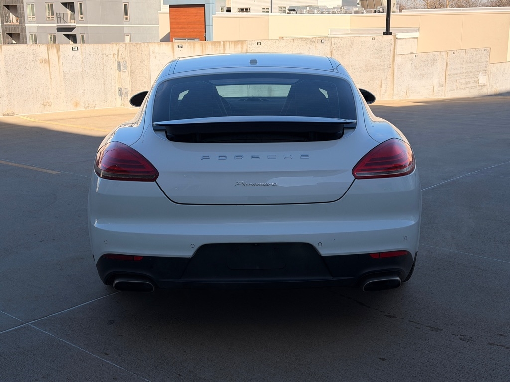 Porsche Panamera 4 2014