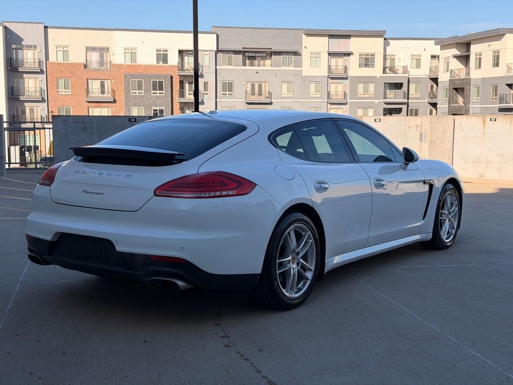 Porsche Panamera 4 2014