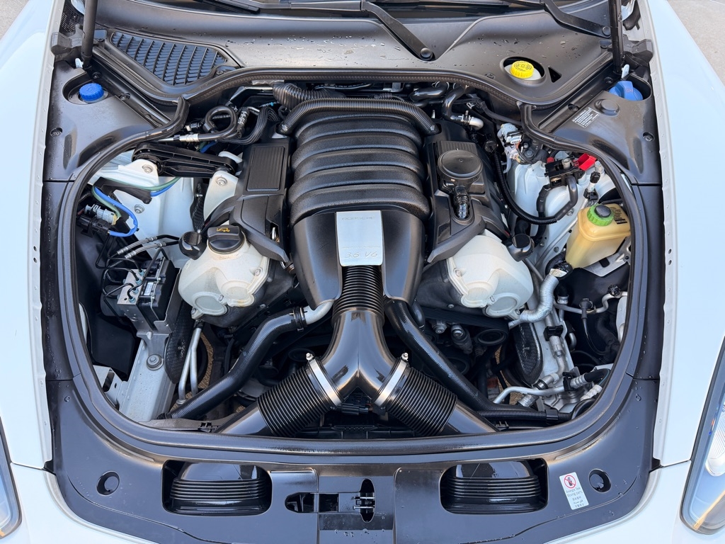 Porsche Panamera 4 2014