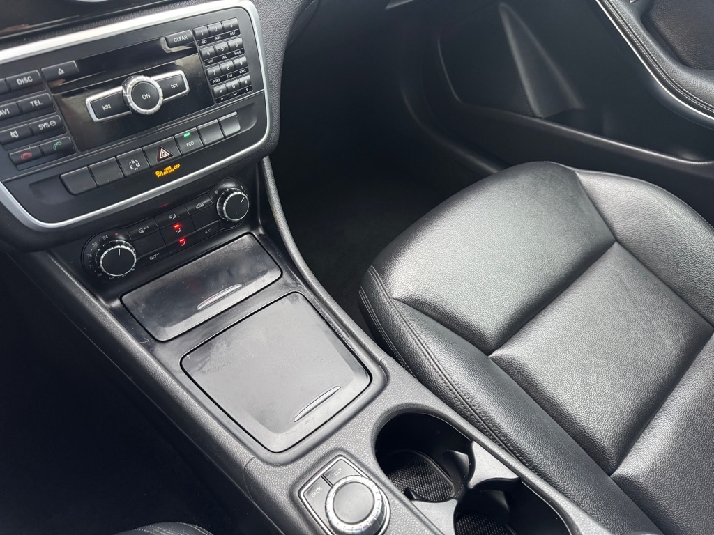 Mercedes-Benz CLA-Class CLA250 2014