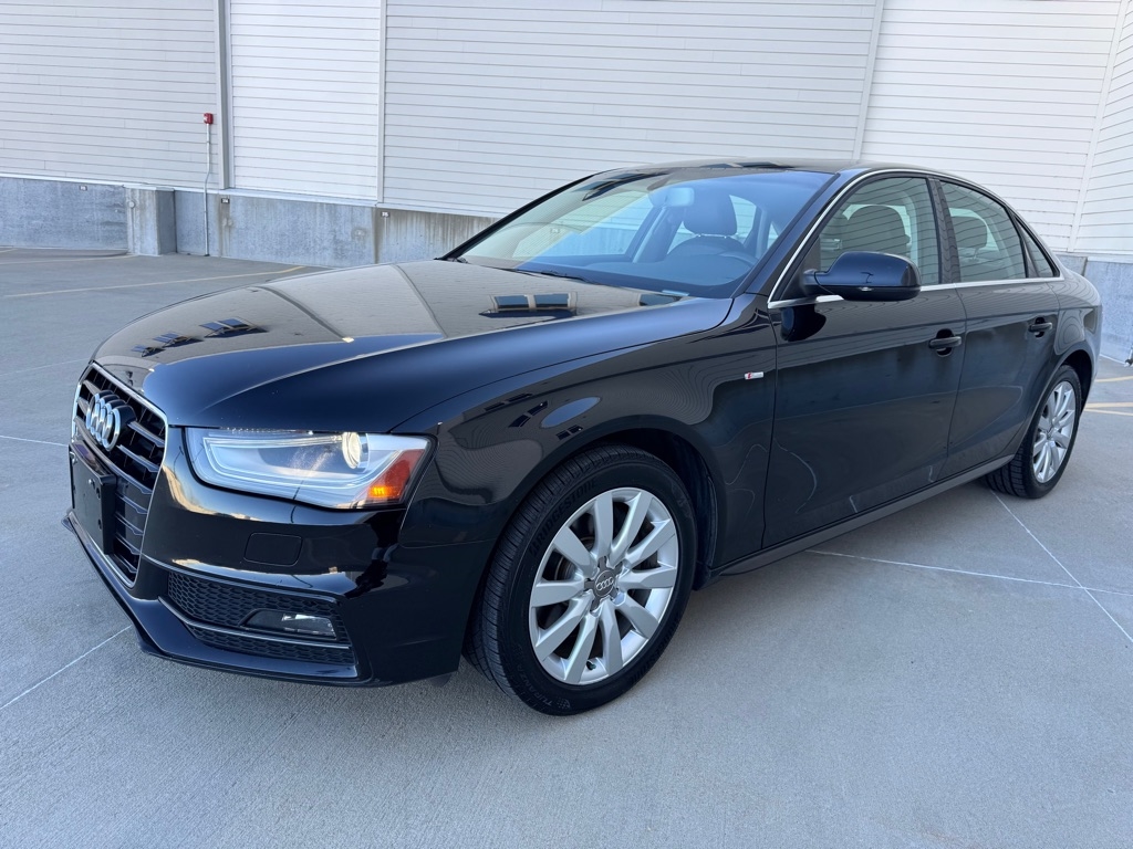 Audi A4 2.0 T Sedan FrontTrak Multitronic 2015