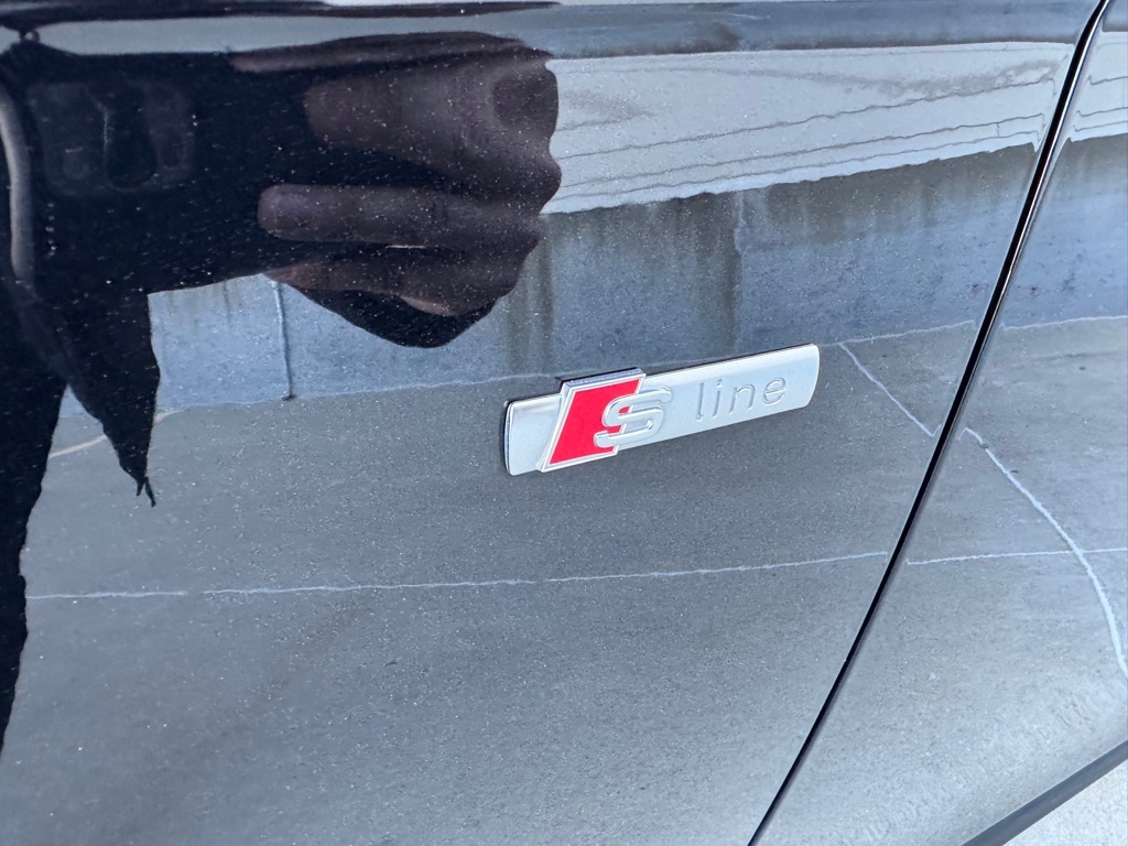 Audi A4 2.0 T Sedan FrontTrak Multitronic 2015