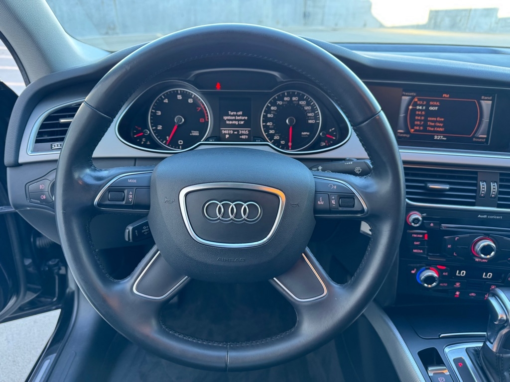 Audi A4 2.0 T Sedan FrontTrak Multitronic 2015