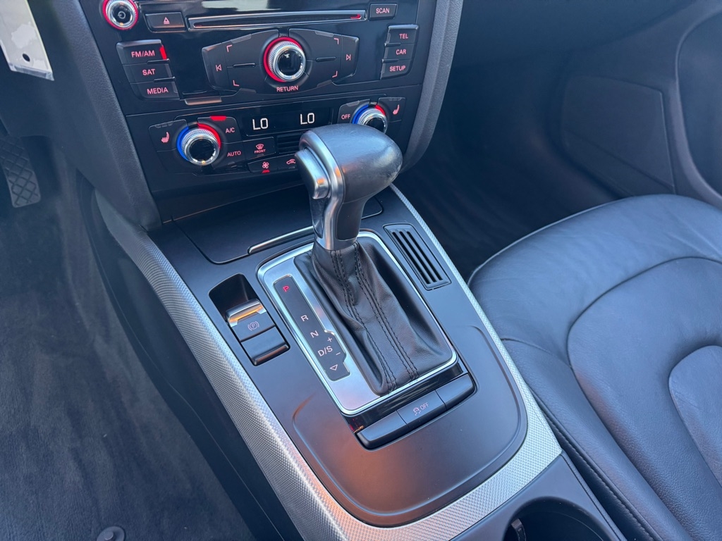 Audi A4 2.0 T Sedan FrontTrak Multitronic 2015