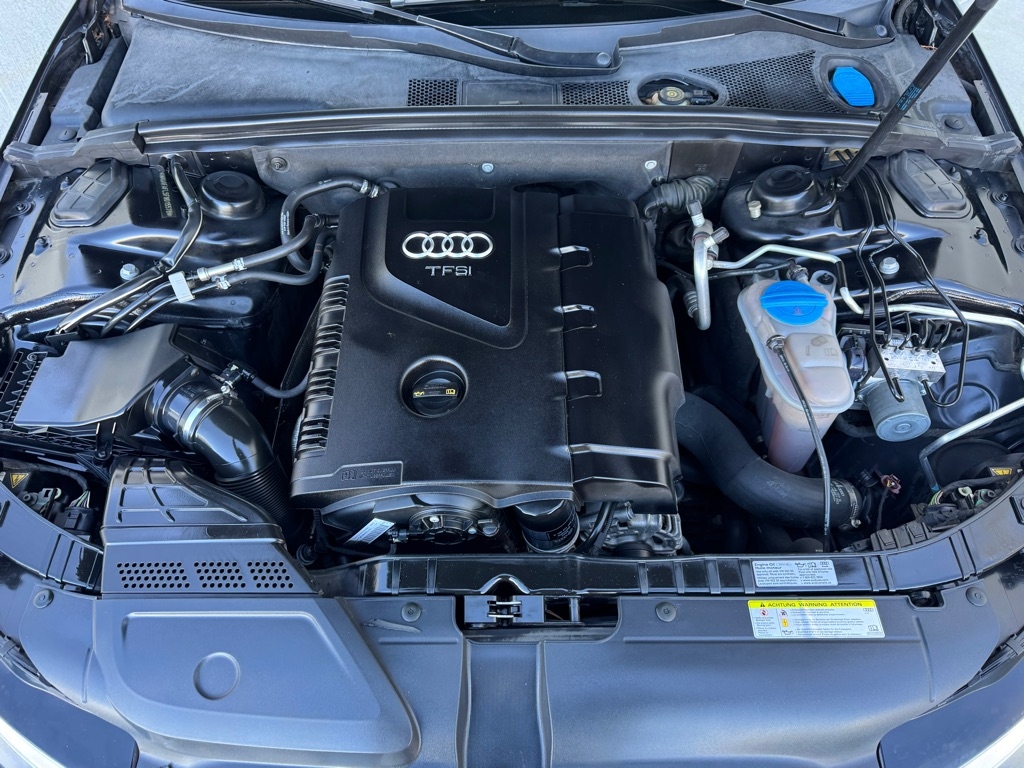 Audi A4 2.0 T Sedan FrontTrak Multitronic 2015