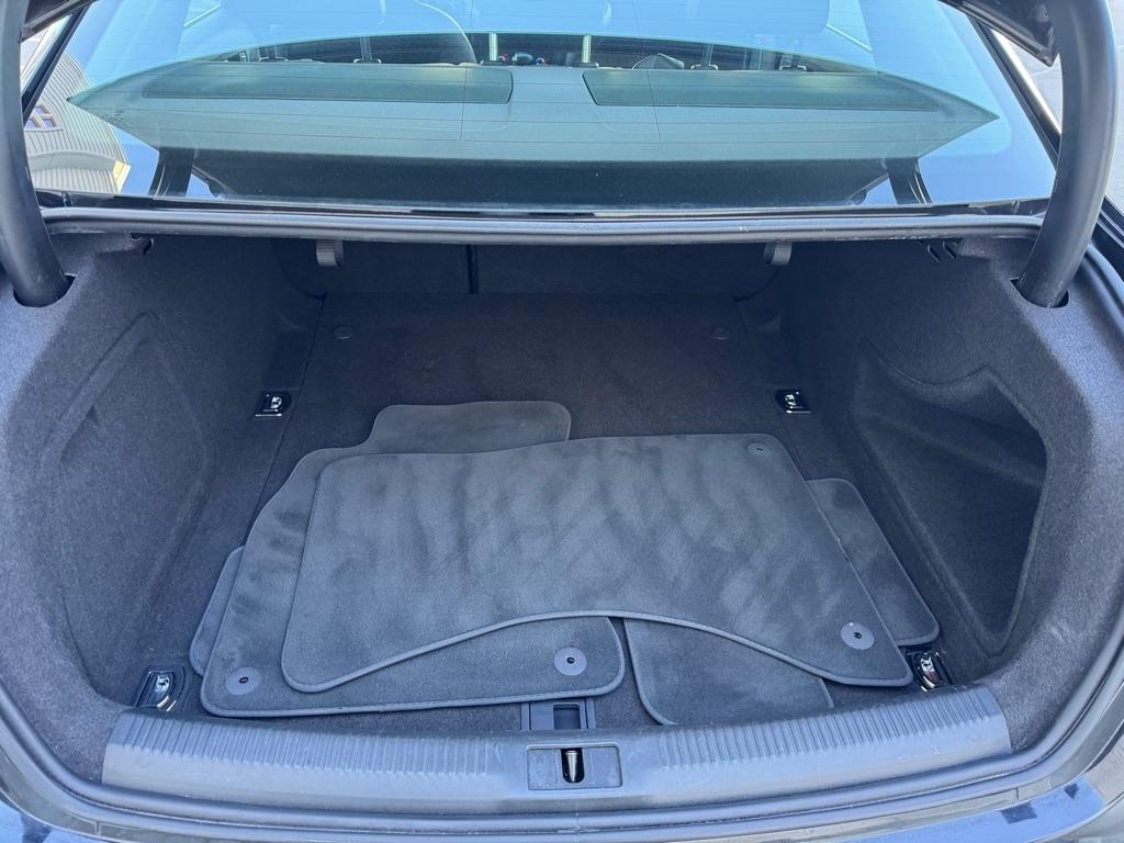 Audi A4 2.0 T Sedan FrontTrak Multitronic 2015