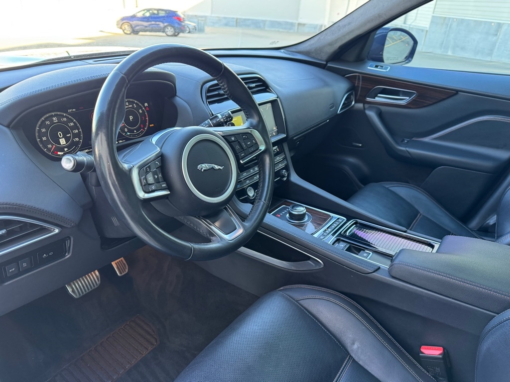 Jaguar F-Pace 25t Prestige 2019