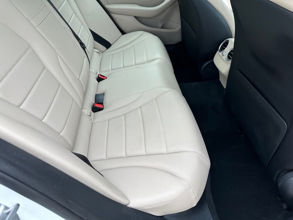 Mercedes-Benz C-Class C300 4MATIC Sedan 2018