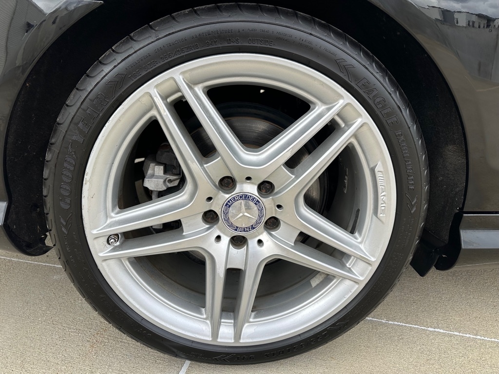 Mercedes-Benz C-Class C350 Coupe 4MATIC 2012