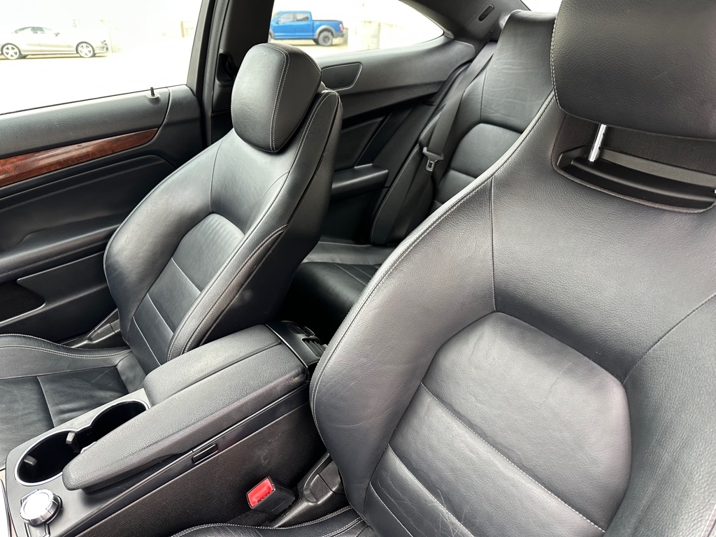 Mercedes-Benz C-Class C350 Coupe 4MATIC 2012