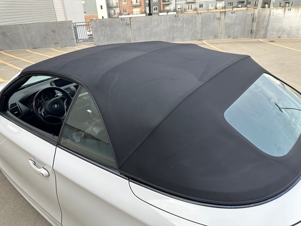 BMW 1-Series 128i Convertible 2012