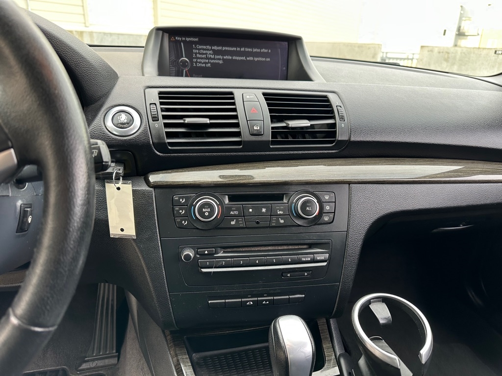 BMW 1-Series 128i Convertible 2012