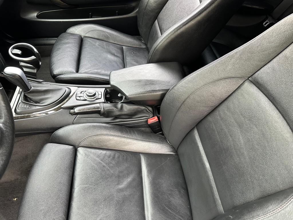 BMW 1-Series 128i Convertible 2012