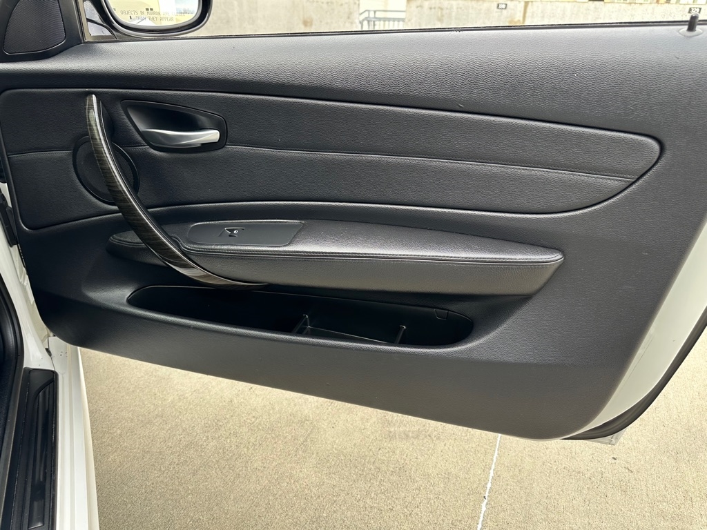 BMW 1-Series 128i Convertible 2012