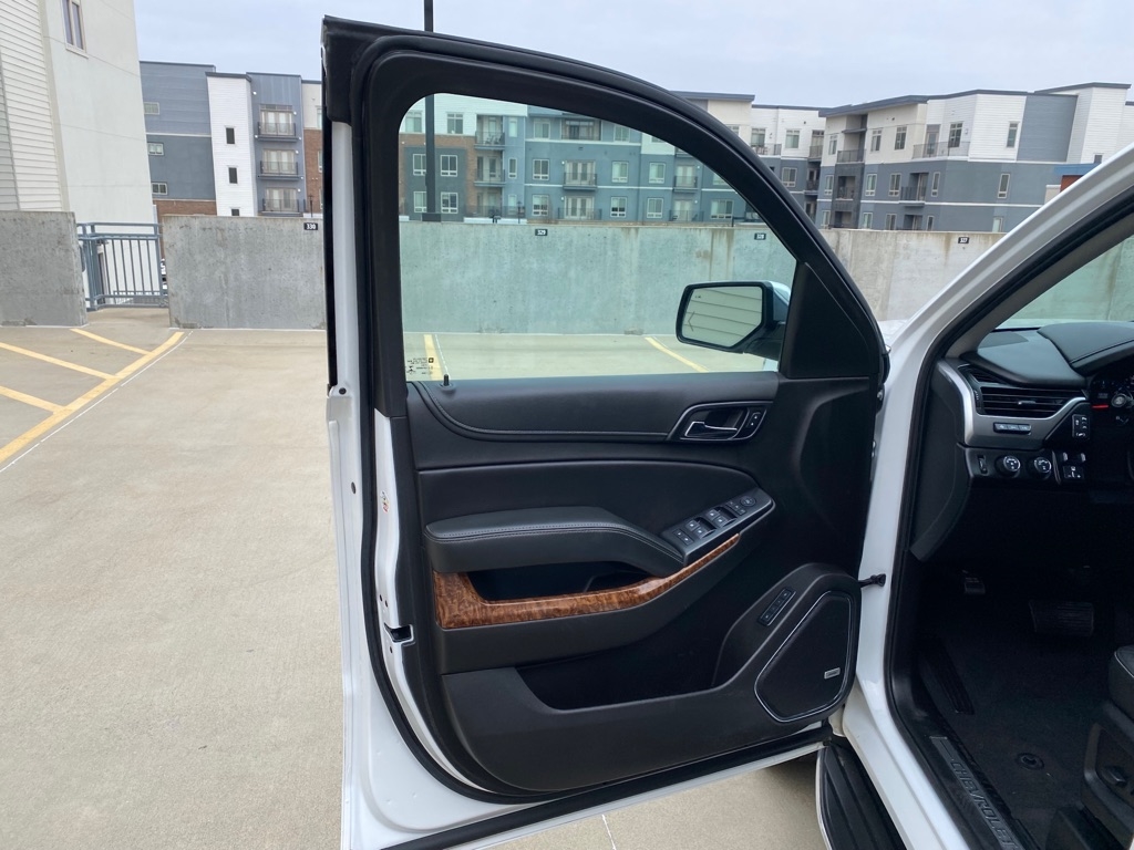 Chevrolet Suburban Premier 4WD 2020