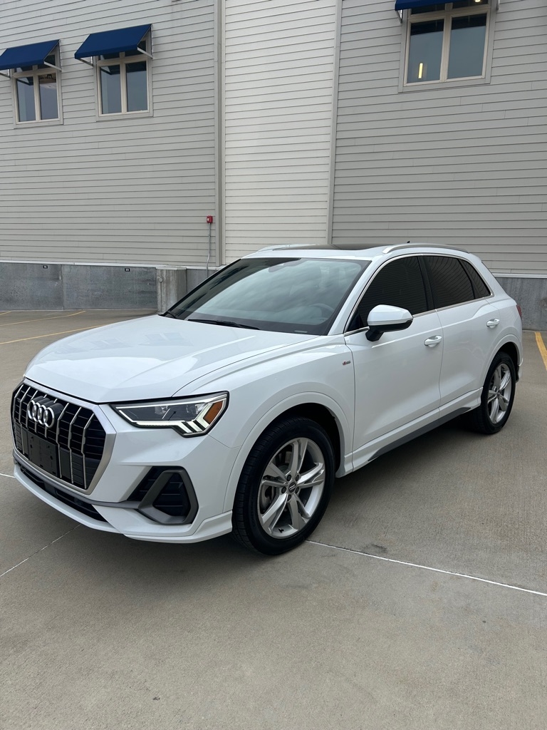 Audi Q3 S line Premium Plus quattro 2021