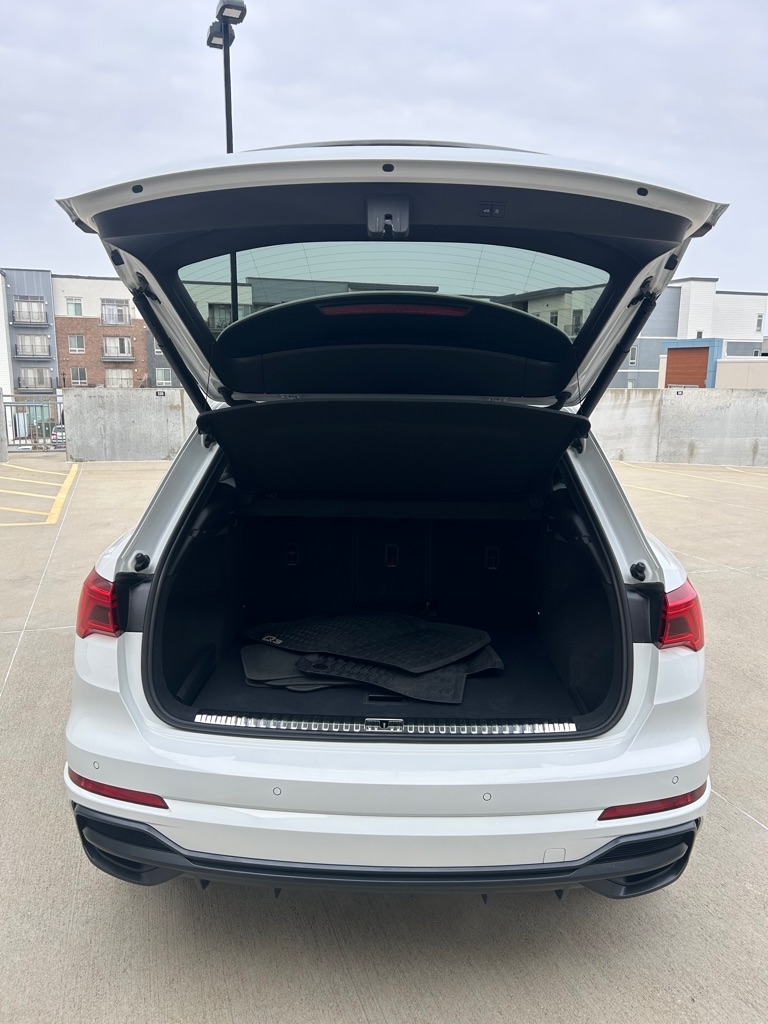 Audi Q3 S line Premium Plus quattro 2021