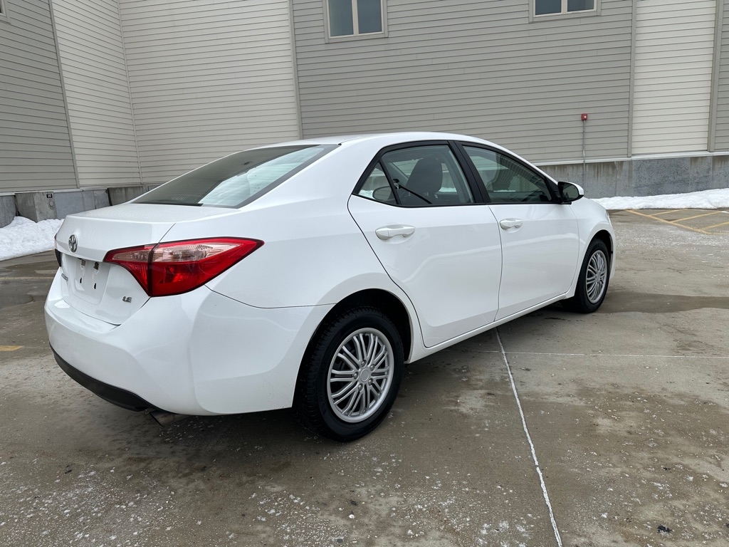 Toyota Corolla L CVT 2019