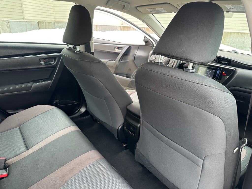 Toyota Corolla L CVT 2019